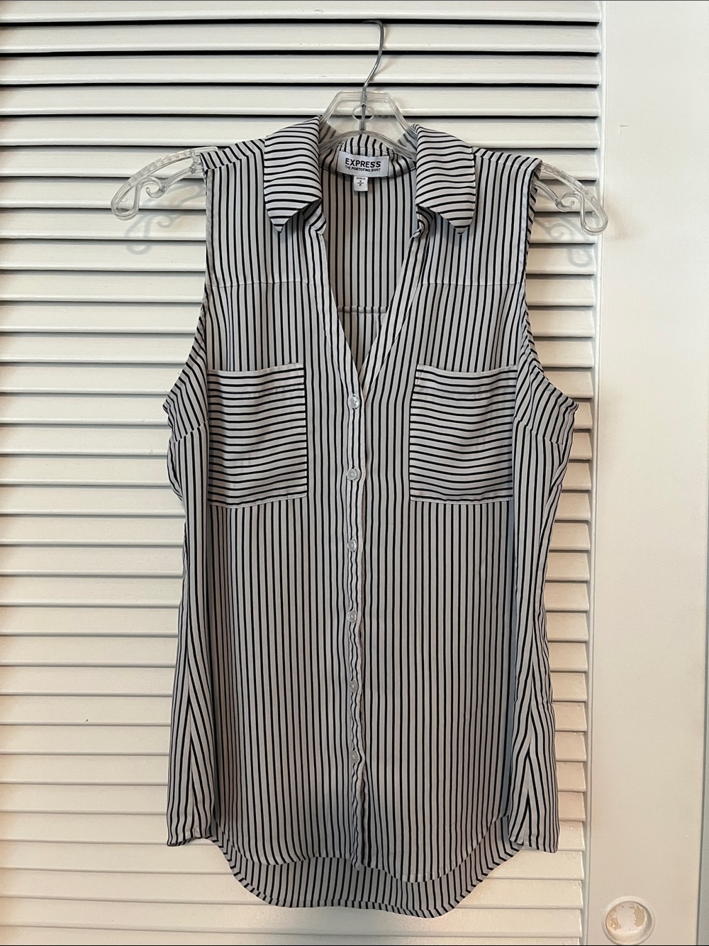 Express Portofino Black & White Vertical Stripe Sleeveless Button-Front Top